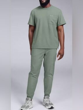 Men's Sage Cargo Joggers — Lightweight Utility Pants